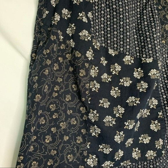 Loft boho floral patchwork knee length skirt with a fluted / ruffle hem size 6p - Picture 2 of 7